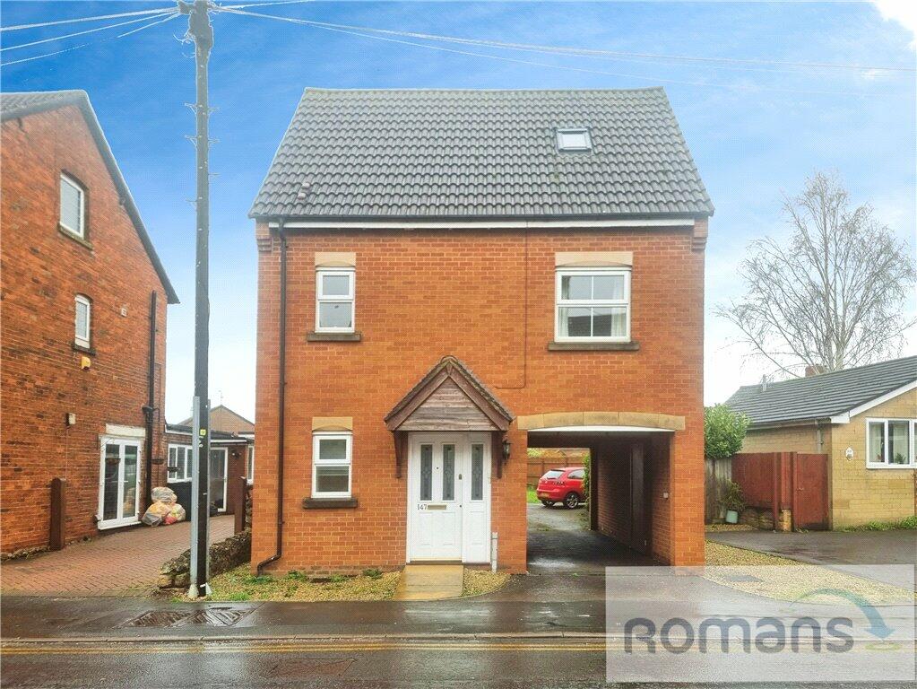 3 bedroom detached house for sale in Ermin Street, Swindon, Wiltshire, SN3