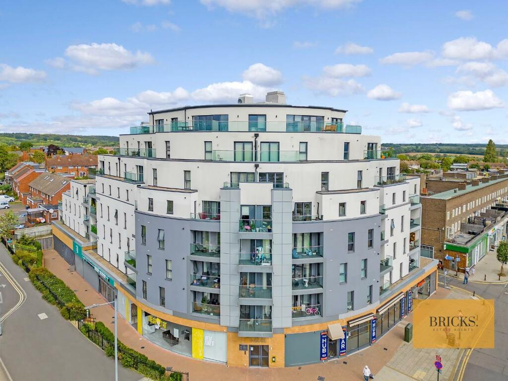2 bedroom apartment for rent in Landmark House, The Broadway, Loughton