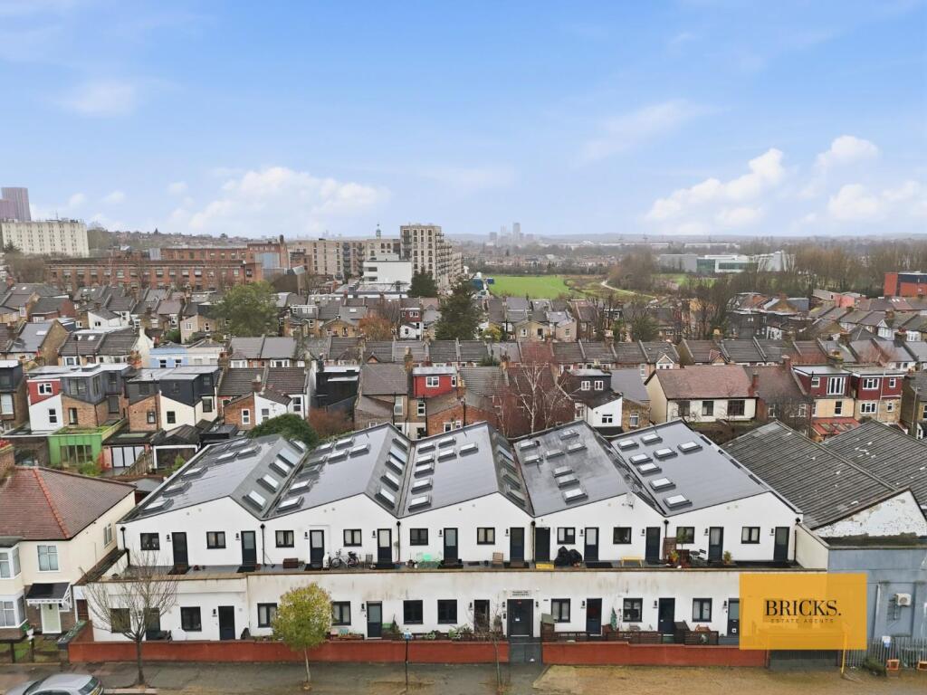 Main image of property: Clifford Road, London