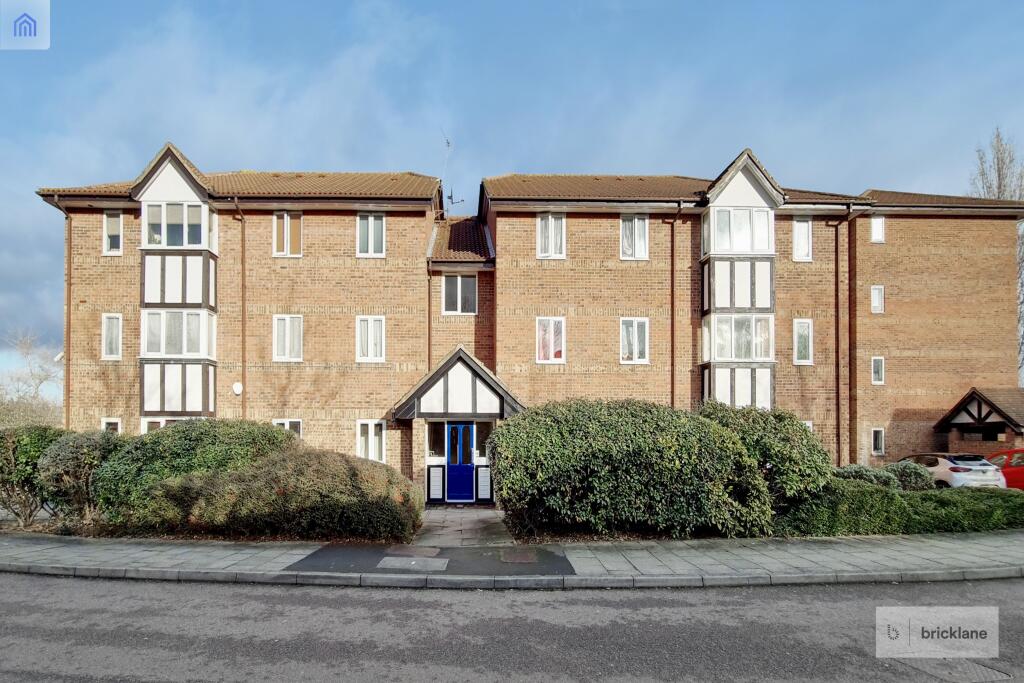 Main image of property: Darlington Court, Cumberland Place, London, SE6
