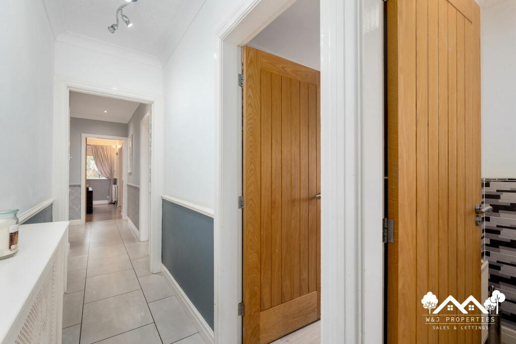 Additional property image - Sunnymere Drive, Sunnyhurst, Darwen, BB3