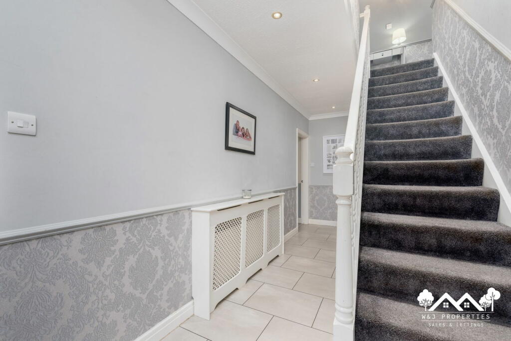Additional property image - Sunnymere Drive, Sunnyhurst, Darwen, BB3