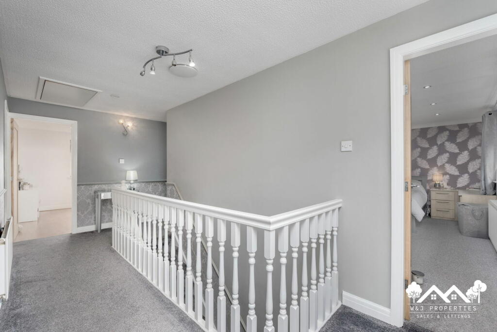 Additional property image - Sunnymere Drive, Sunnyhurst, Darwen, BB3