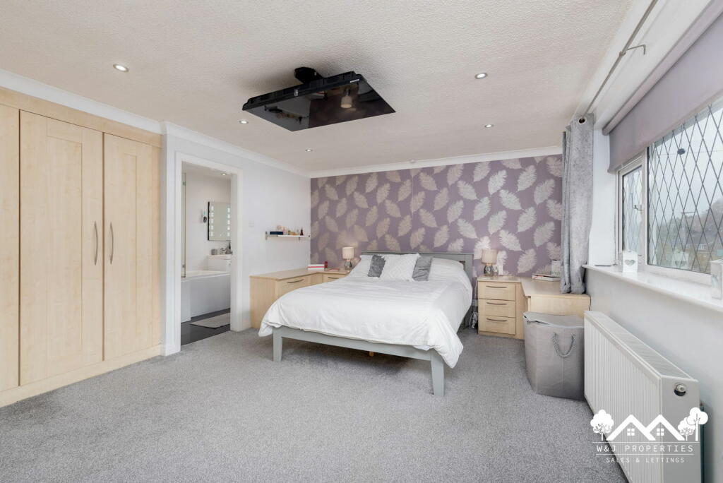Additional property image - Sunnymere Drive, Sunnyhurst, Darwen, BB3