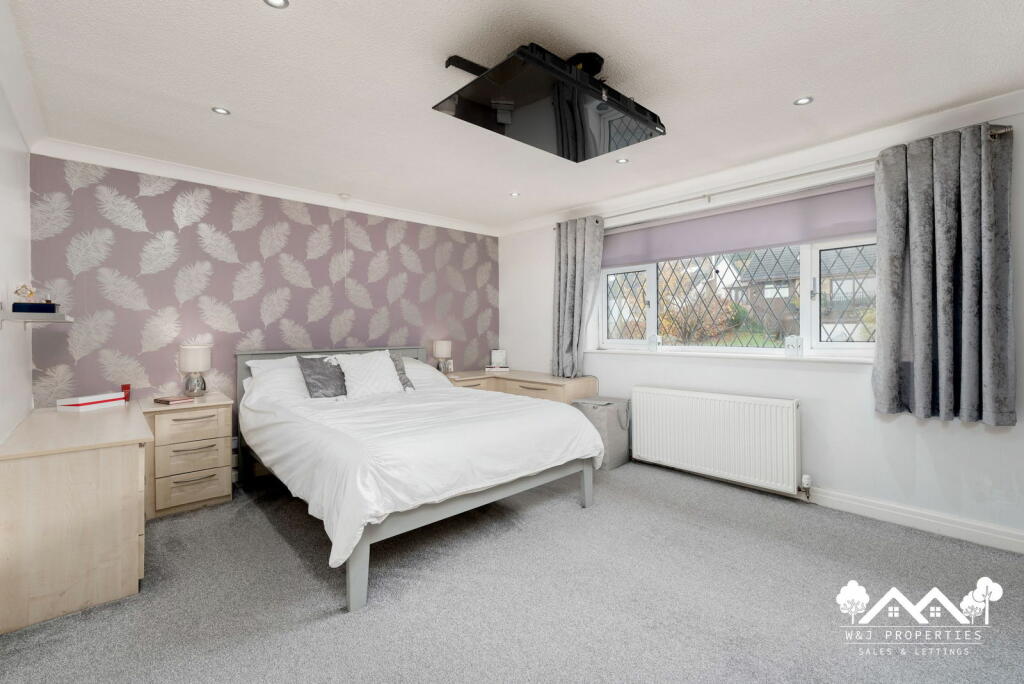 Additional property image - Sunnymere Drive, Sunnyhurst, Darwen, BB3