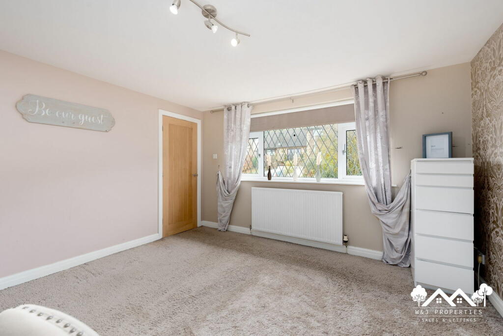 Additional property image - Sunnymere Drive, Sunnyhurst, Darwen, BB3