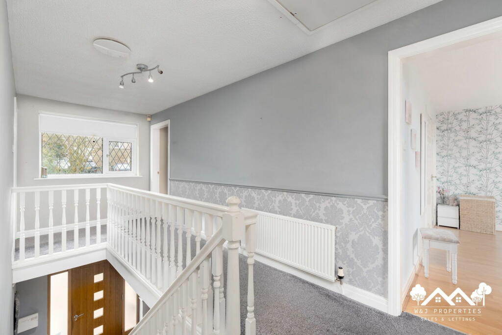 Additional property image - Sunnymere Drive, Sunnyhurst, Darwen, BB3