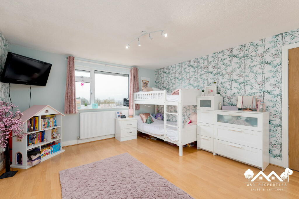 Additional property image - Sunnymere Drive, Sunnyhurst, Darwen, BB3