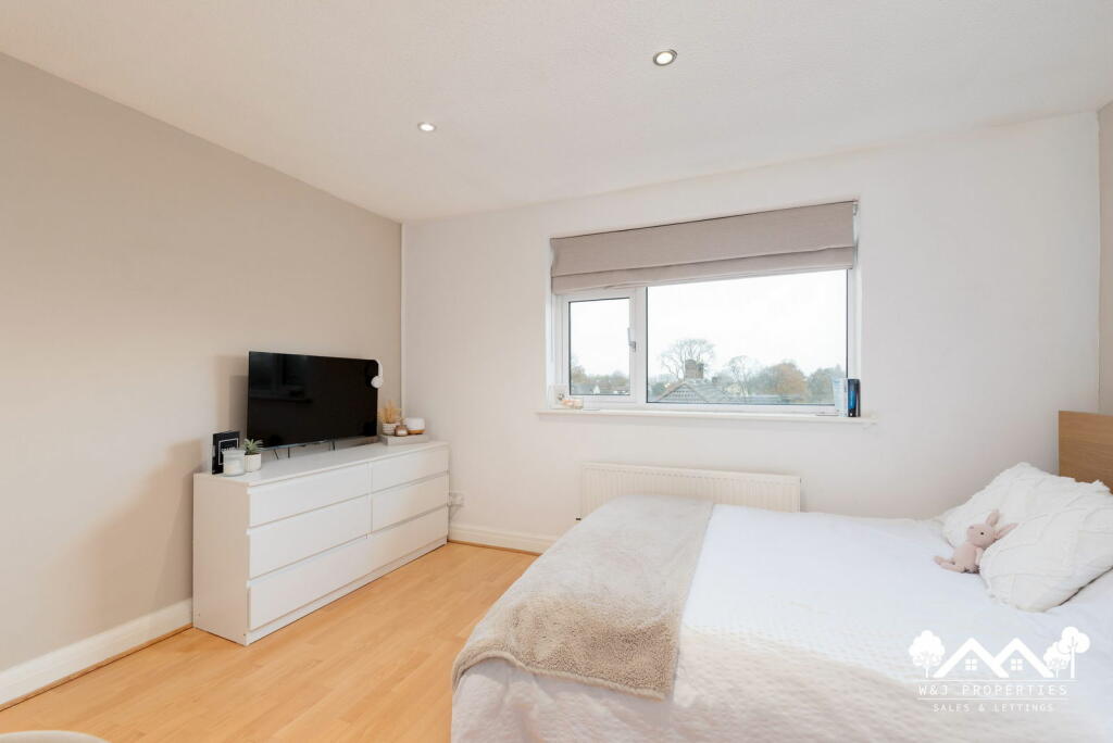 Additional property image - Sunnymere Drive, Sunnyhurst, Darwen, BB3