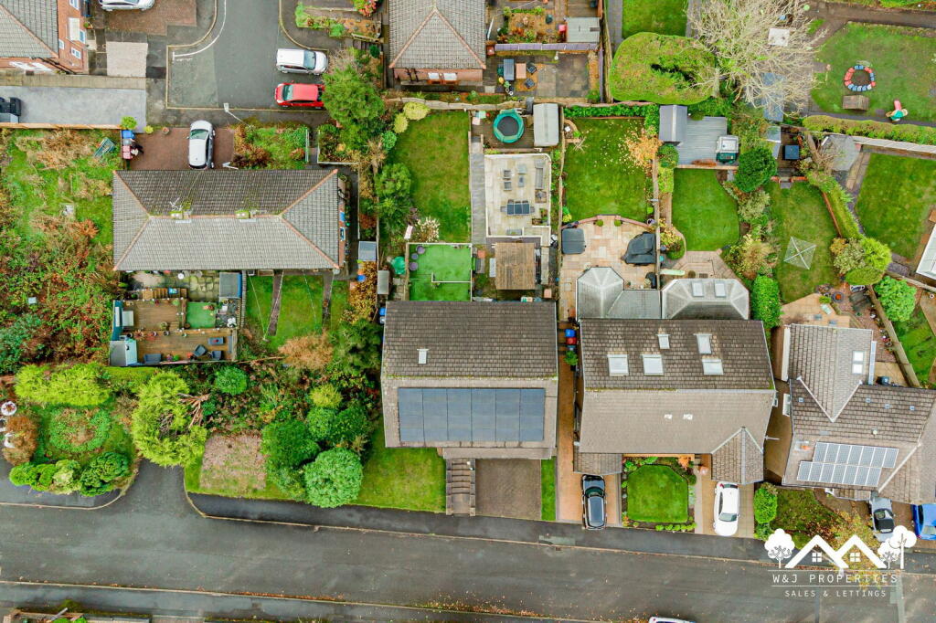 Additional property image - Sunnymere Drive, Sunnyhurst, Darwen, BB3