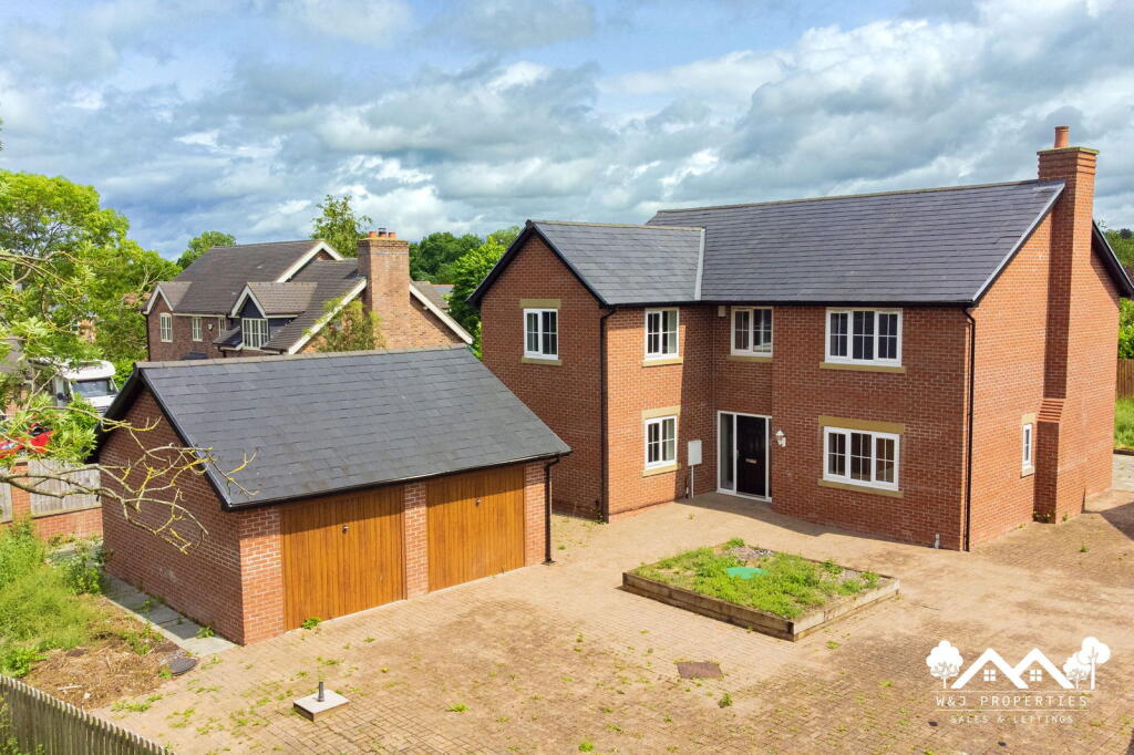 Main image of property: Whimbrel House, Chorlton Lane, Cuddington, Malpas, SY14