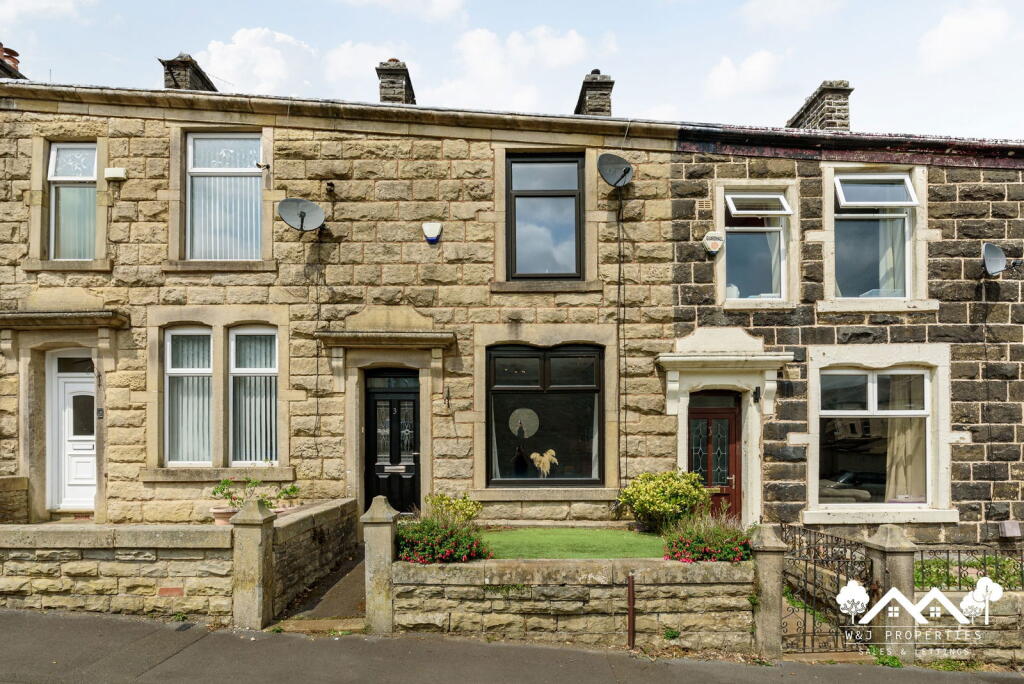3 bedroom terraced house