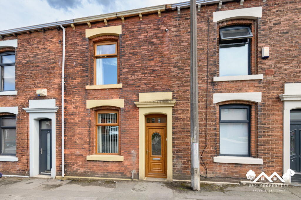 Main image of property: Shorrock Lane, Blackburn, BB2