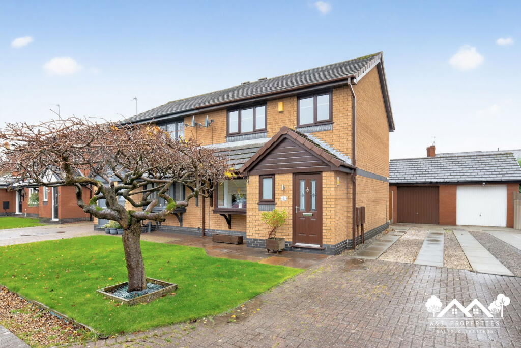 Main image of property: Elim Gardens, Blackburn, BB2 4HG