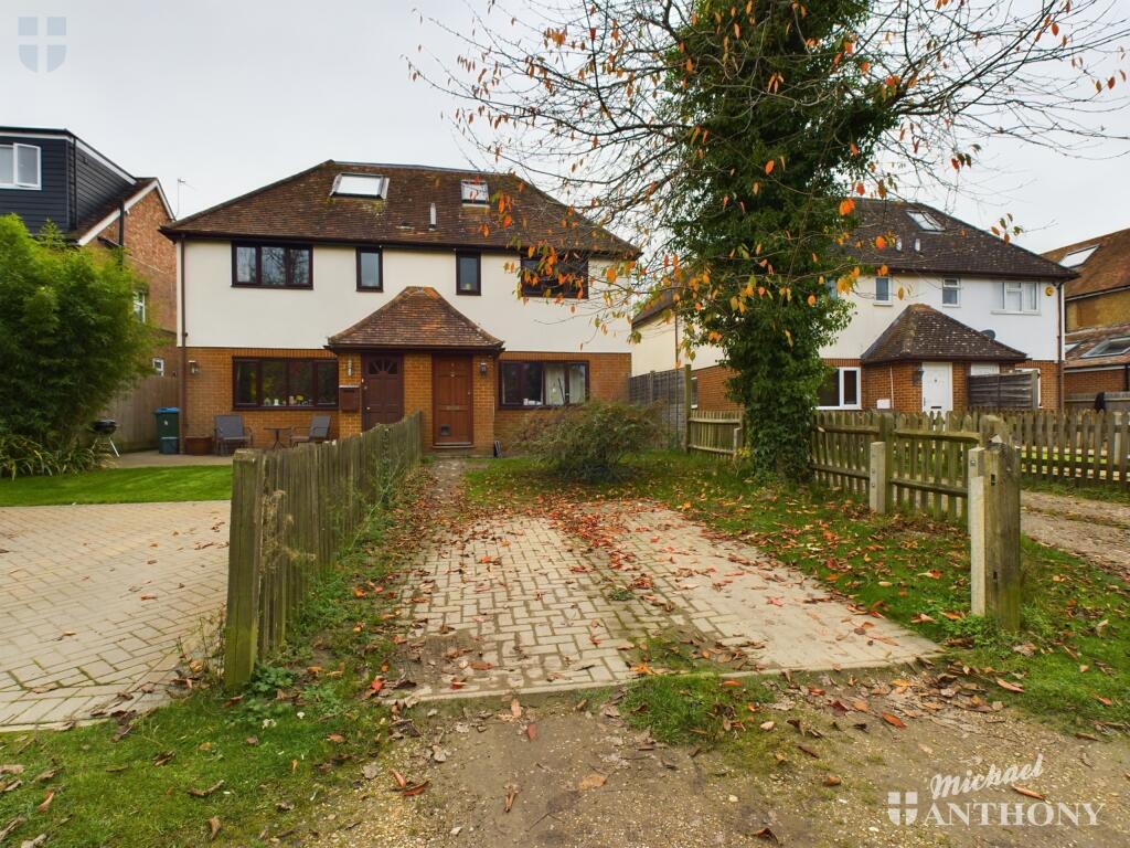 Main image of property: Walnut Tree Court, Wendover Road, Stoke Mandeville, Aylesbury, Buckinghamshire