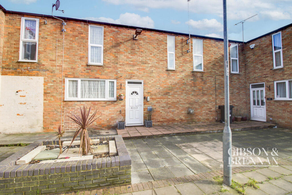 Main image of property: Beeston Courts, Basildon, SS15