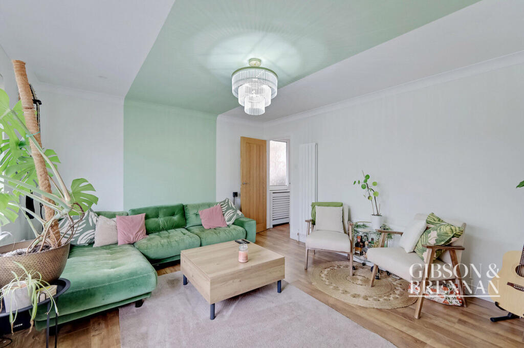 Main image of property: Manor Road, Benfleet, SS7