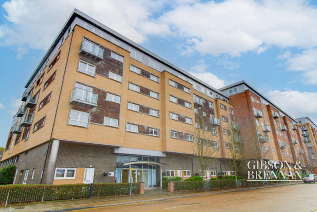 Main image of property: Cherrydown East, Basildon, SS16
