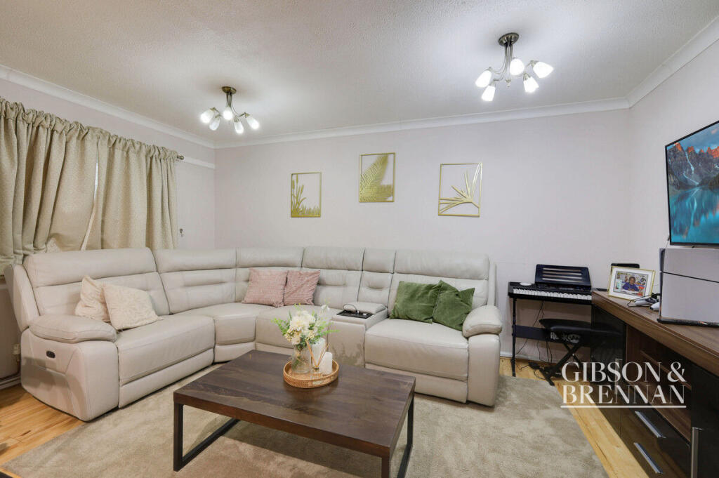 Main image of property: Dewsgreen, Basildon, SS16