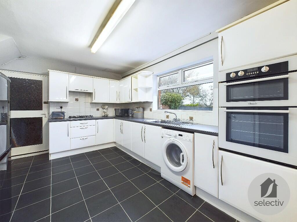 3 bedroom semidetached house for sale in Rydal Avenue, Redcar, North