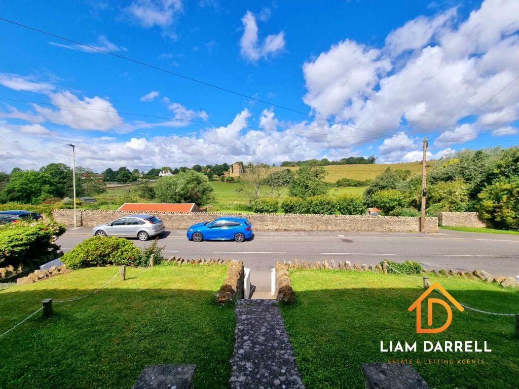 3 bedroom terraced house for sale in Castlegate, East Ayton, Scarborough, North Yorkshire, YO13