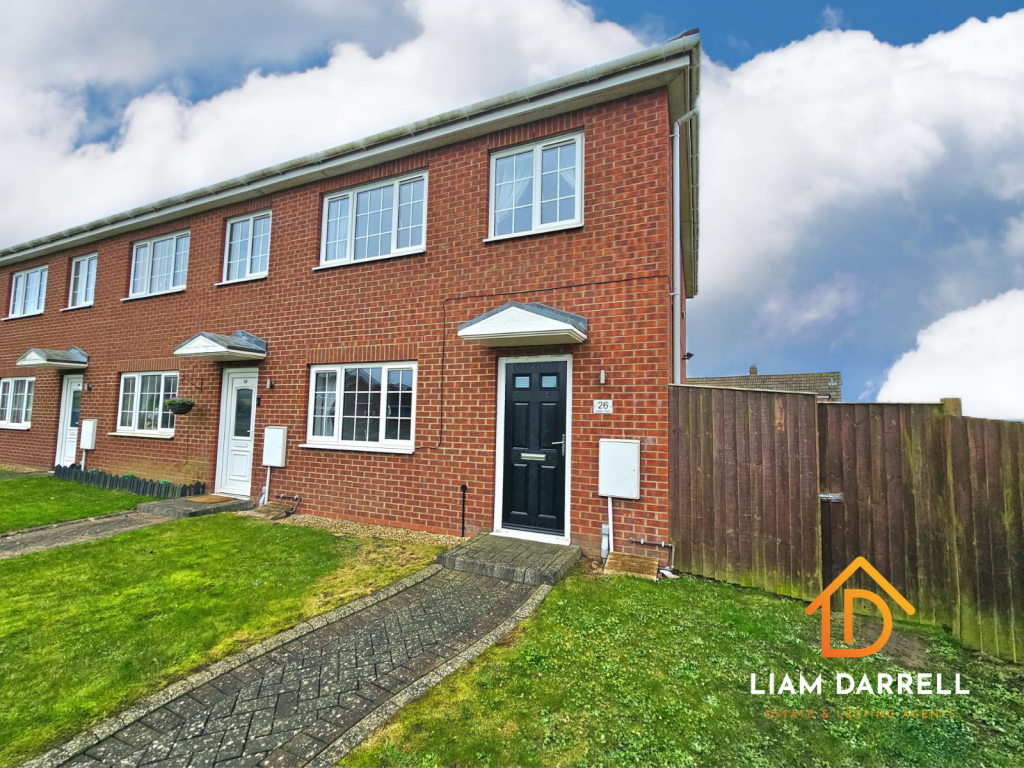 3 bedroom end of terrace house for sale in Eastway, Eastfield, Scarborough, North Yorkshire, YO11