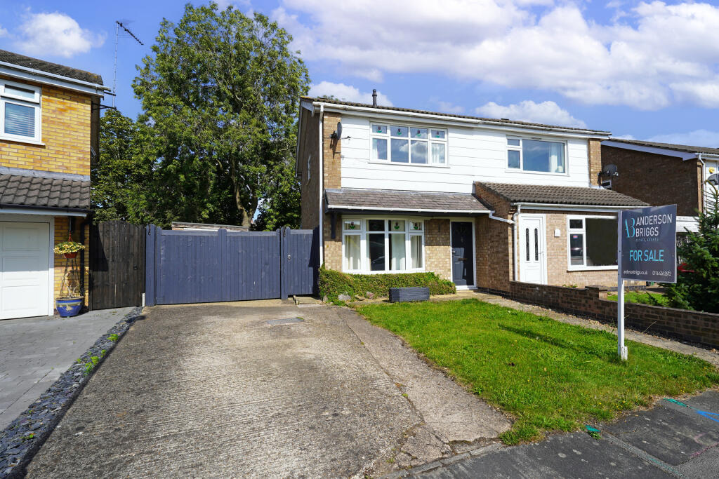 3 bedroom semidetached house for sale in Southfield Avenue, Syston