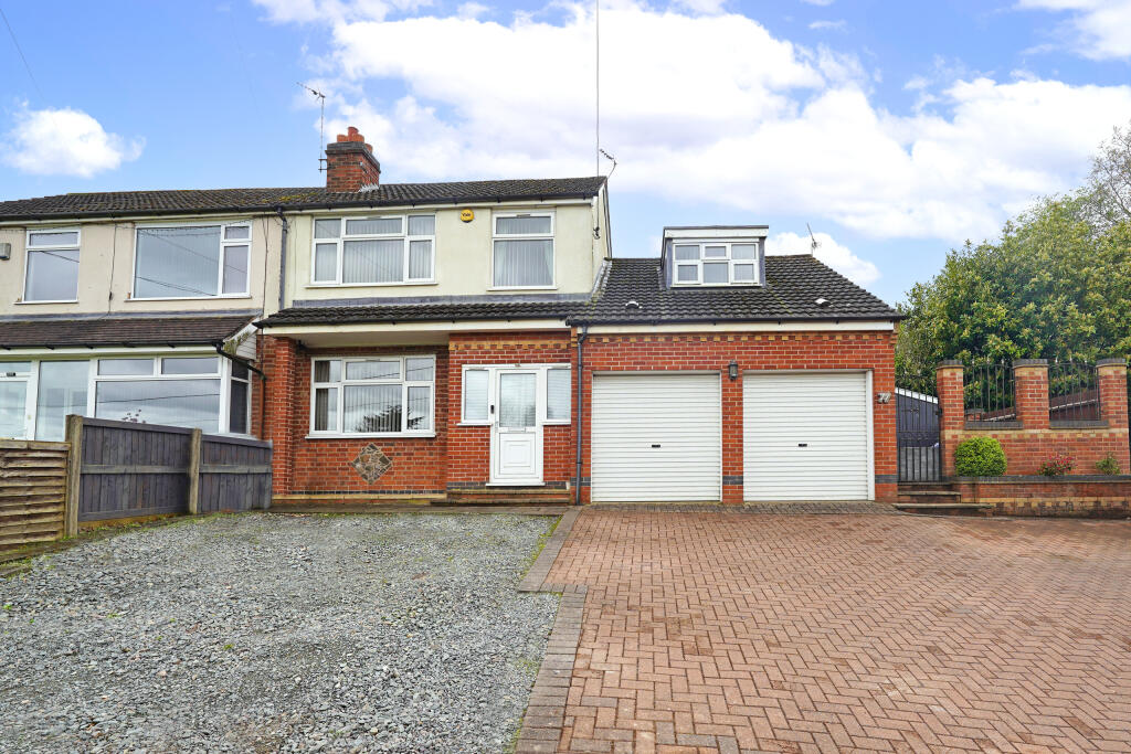 4 bedroom semidetached house for sale in Markfield Road, Groby