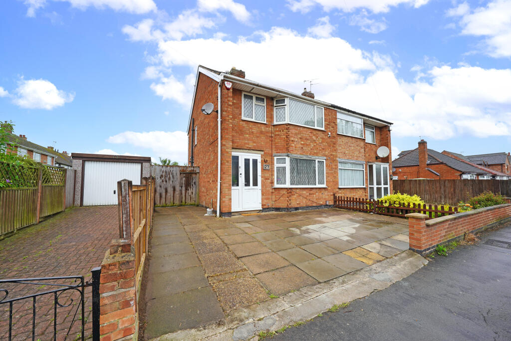 3 bedroom semidetached house for sale in Highway Road, Thurmaston, Leicestershire, LE4