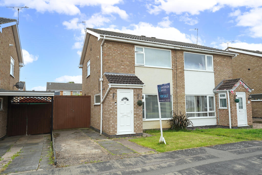 2 bedroom semidetached house for sale in Plumtree Way, Syston, Leicester, Leicestershire, LE7