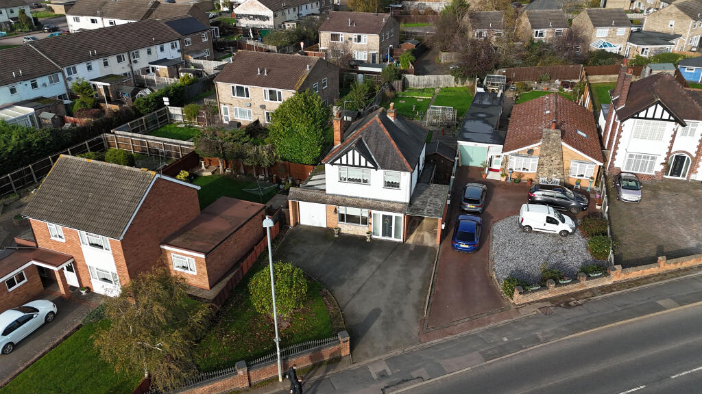 Main image of property: Little Glen Road, Glen Parva, Leicestershire, LE2