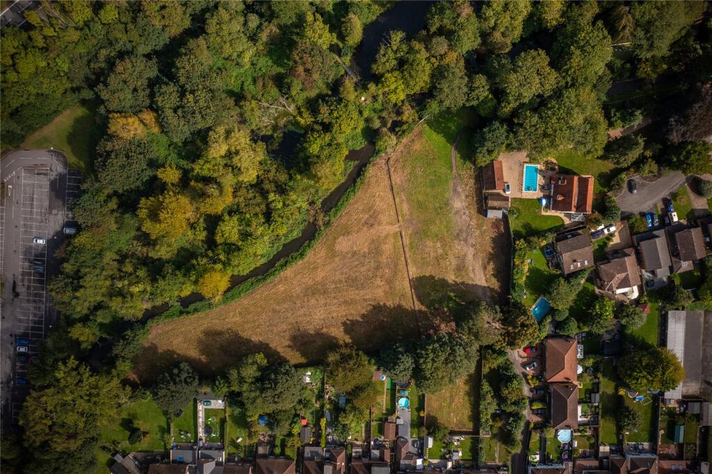 Main image of property: Clapton Approach, Wooburn Green, High Wycombe, Buckinghamshire, HP10