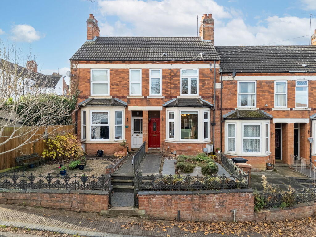 Main image of property: 3 Rose Hill, Finedon, NN9 5JR