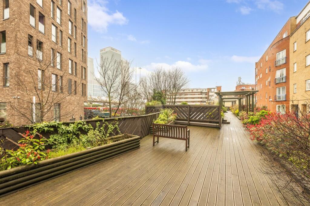 Main image of property: Poplar High Street, E14