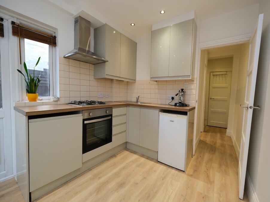 Main image of property: Parkland Road, Wood Green
