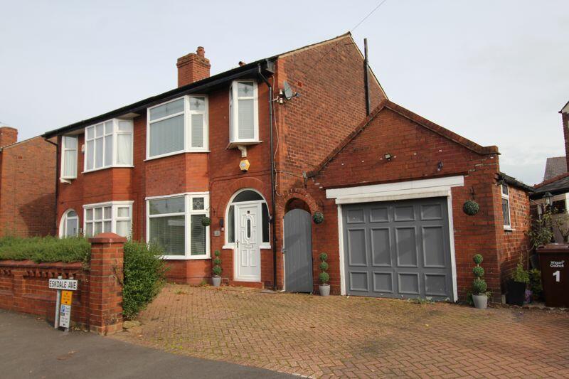 3 bedroom semidetached house for sale in Eskdale Avenue, Swinley