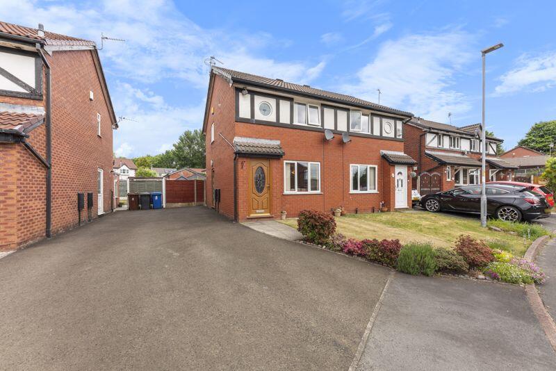 2 bedroom semi-detached house