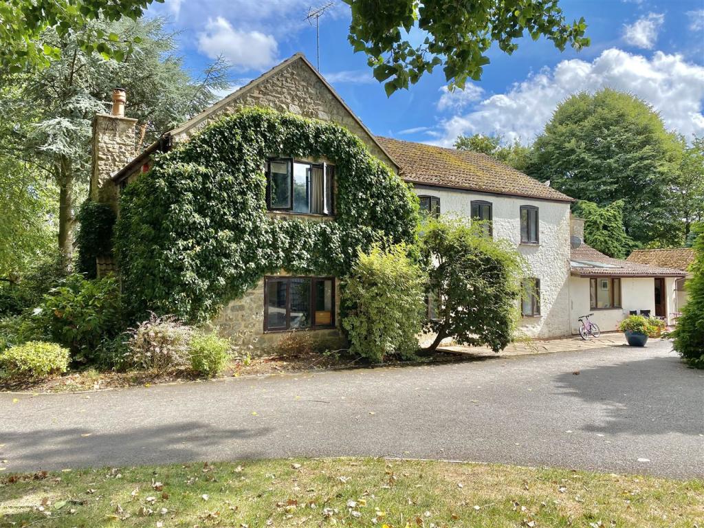 Additional property image - 8 Hisomley, Dilton Marsh, Westbury