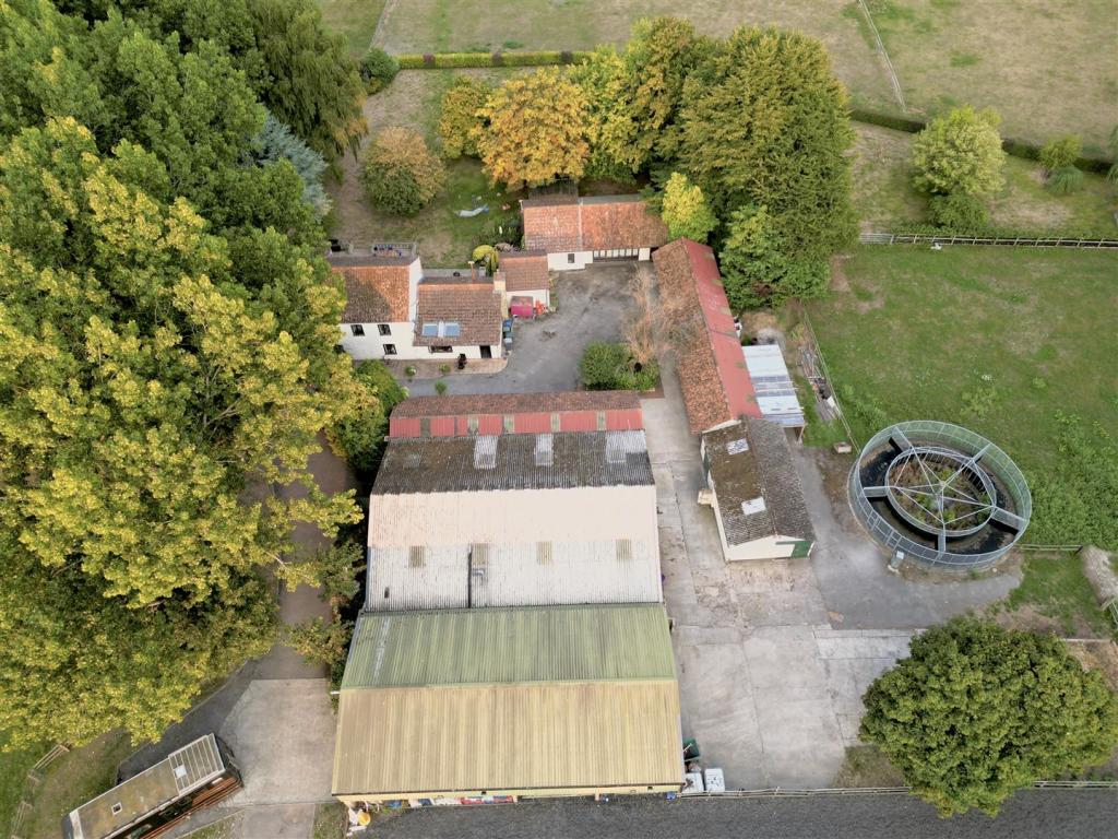 Additional property image - 8 Hisomley, Dilton Marsh, Westbury