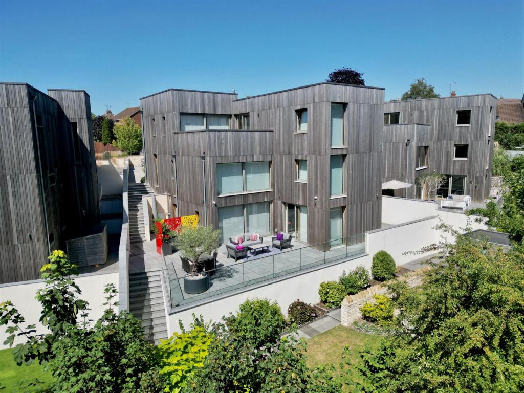 Main image of property: The Cedars, Frome