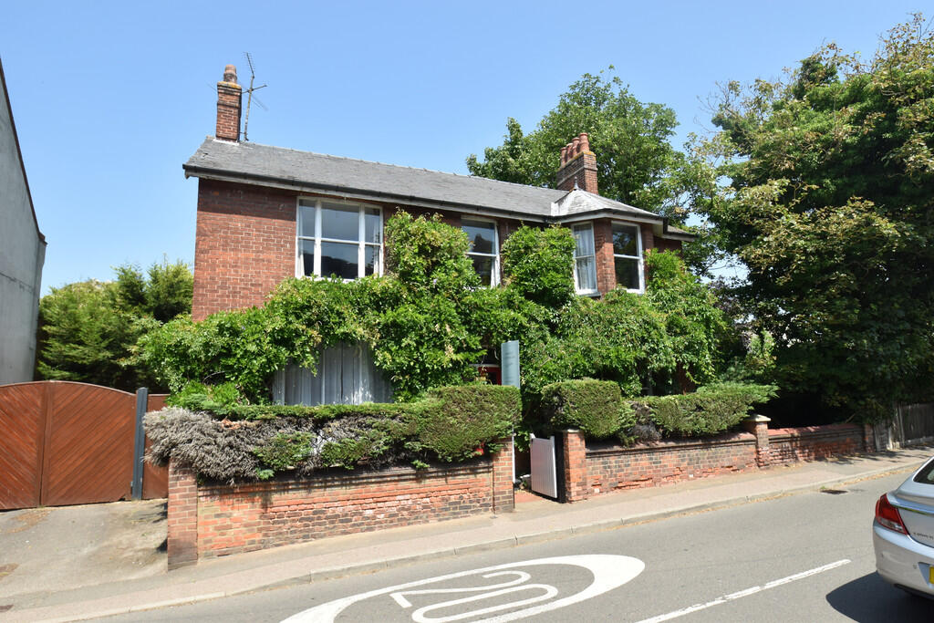 Main image of property: High Street, Fenstanton