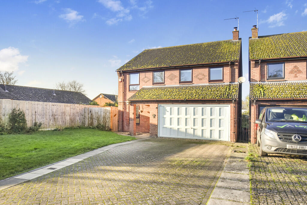 Main image of property: Chequers Close, Fenstanton