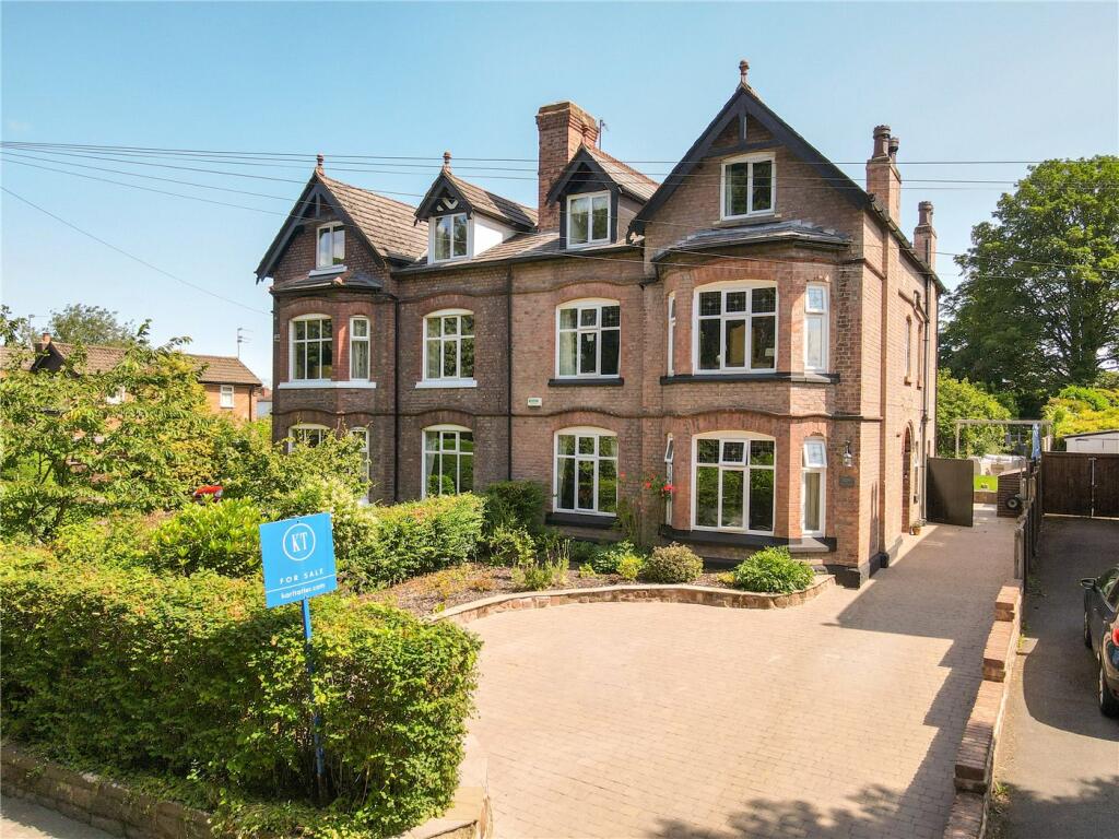 7 bedroom semidetached house for sale in Spital Road, Bromborough