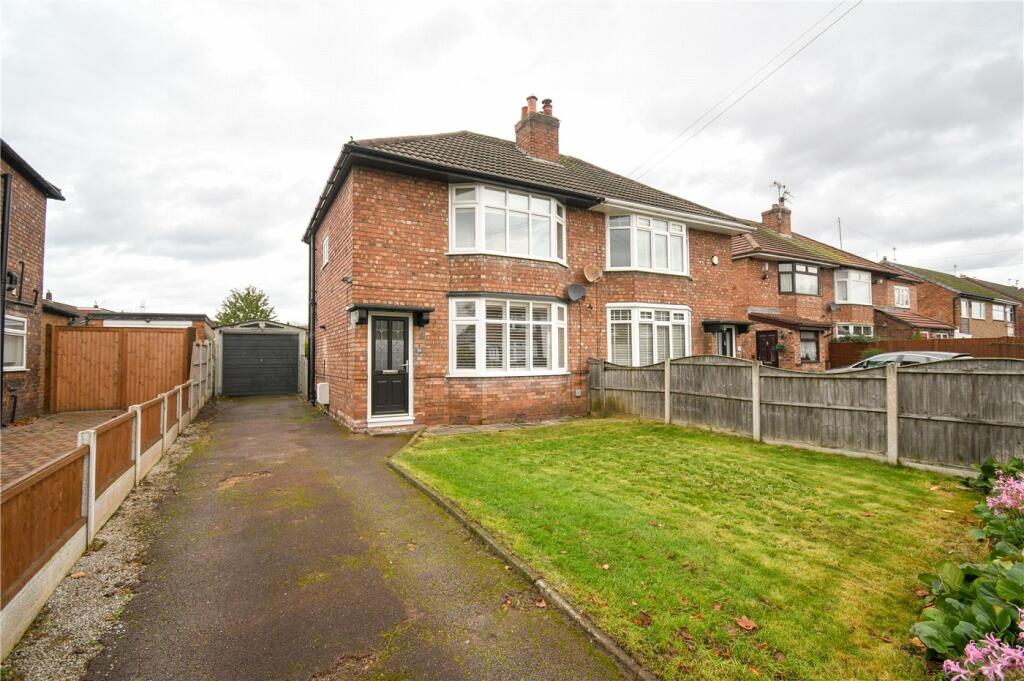 2 bedroom semidetached house for sale in Adaston Avenue, Eastham