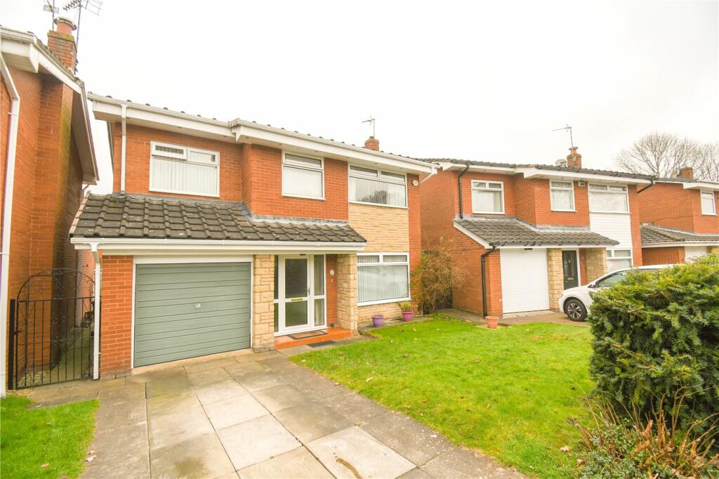 4 bedroom detached house for sale in Elton Drive, Spital, Wirral, CH63