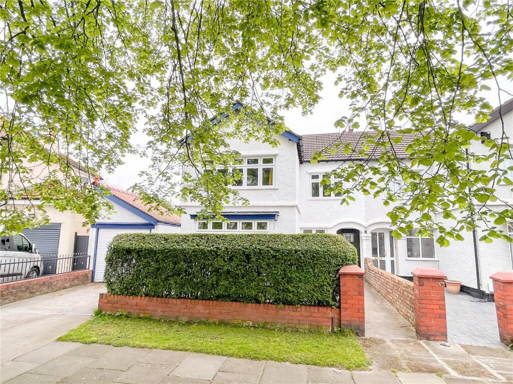 4 bedroom semidetached house for sale in Princes Boulevard, Higher