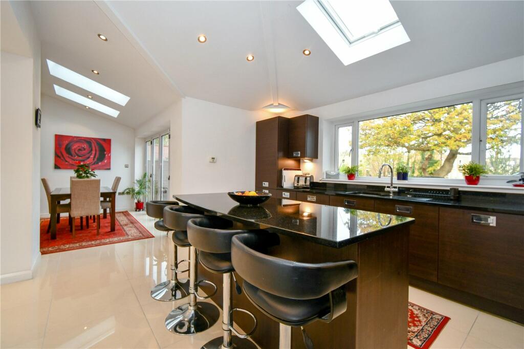 Additional property image - Princes Boulevard, Higher Bebington, Wirral