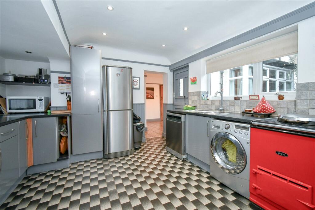 Additional property image - Kings Lane, Higher Bebington, Wirral