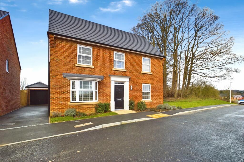 4 bedroom detached house for sale in Bastion Street, Donnington