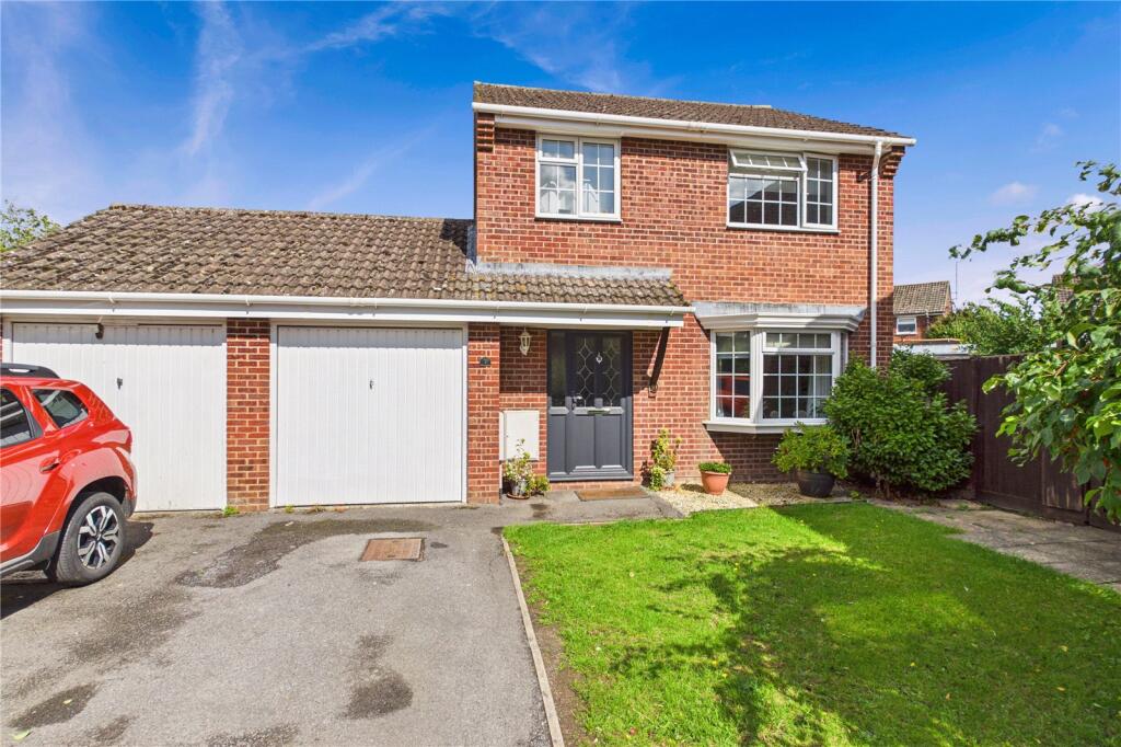 Main image of property: Tomlin Close, Thatcham, Berkshire, RG19